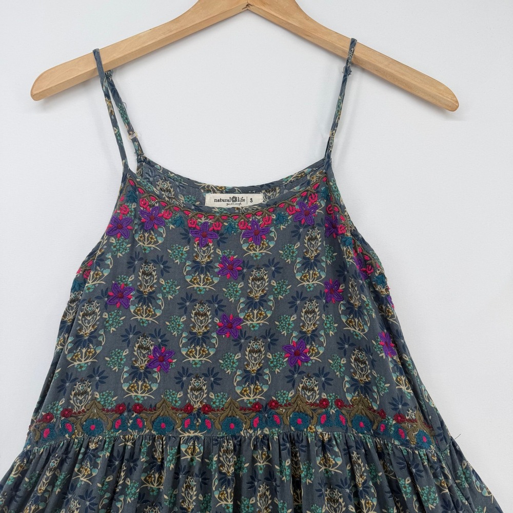 Natural Life Boho Floral Embroidered Rayon Midi Sundress Grey Pink Small - Picture 9 of 10